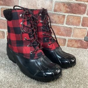 Sugar Swell Womens duck boots size 10